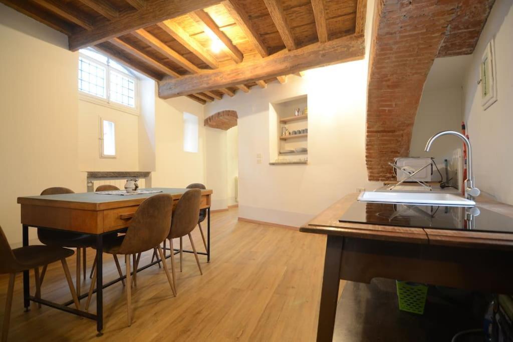 Keys Of Italy - Sprone 15 - 2 Bedroom Family Apartment By Ponte Vecchio Florence Exterior photo