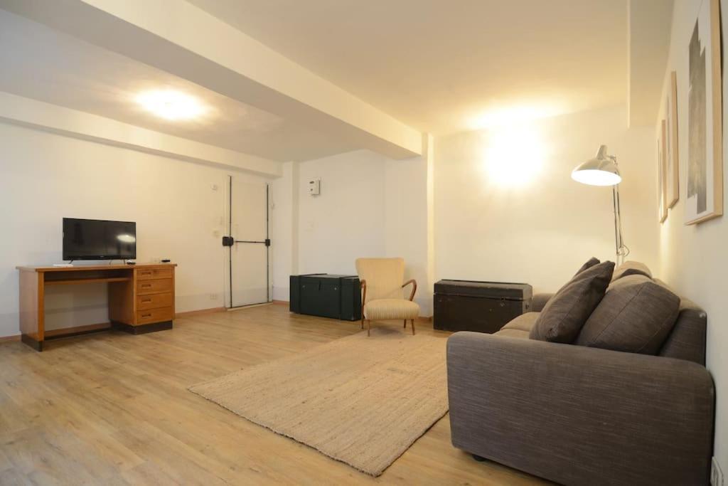 Keys Of Italy - Sprone 15 - 2 Bedroom Family Apartment By Ponte Vecchio Florence Exterior photo